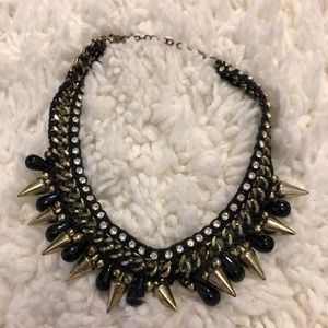 Chunky necklace / spiked / punk / choker